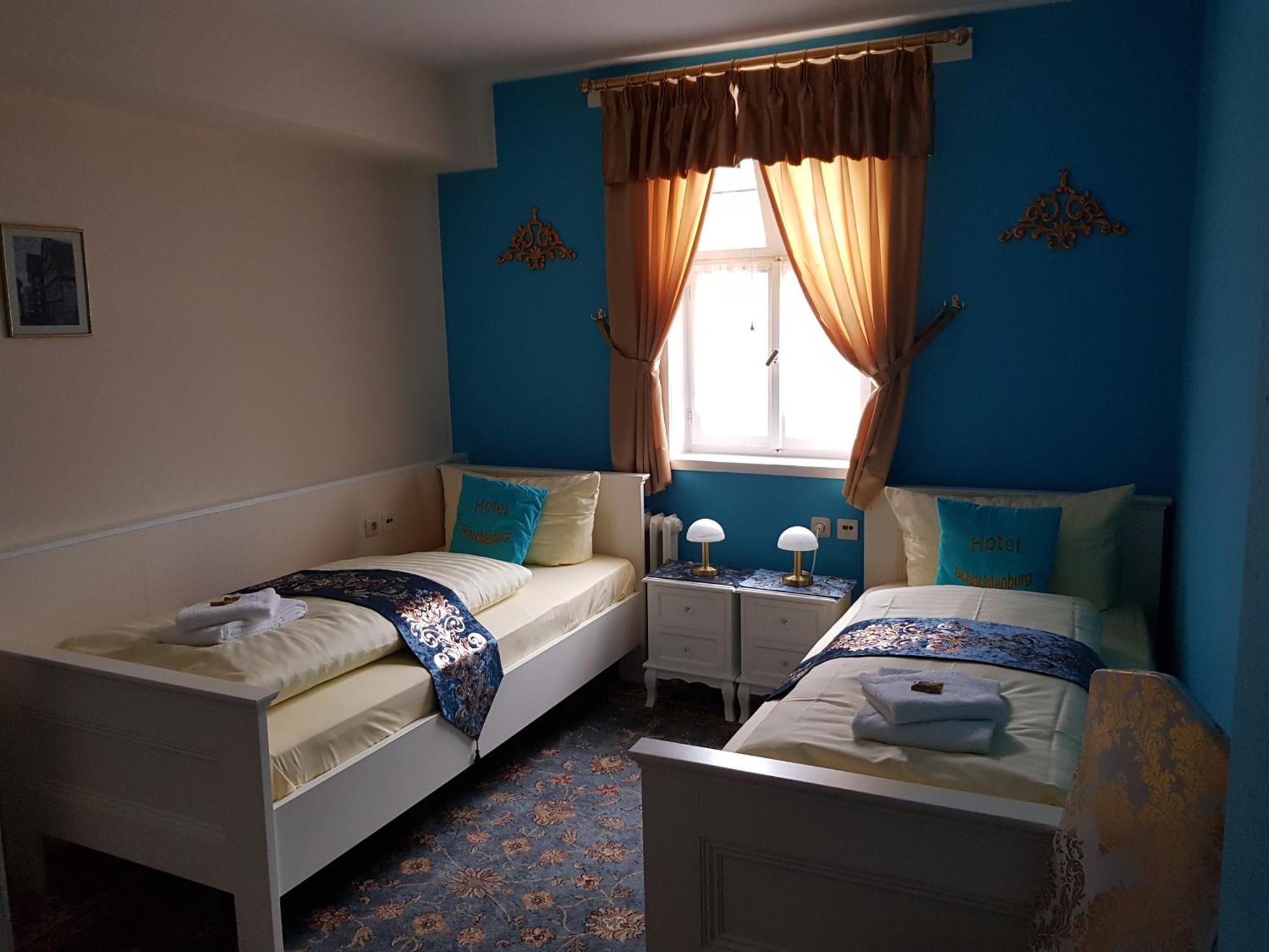 שליץ Hotel & Cafe Schachtenburg מראה חיצוני תמונה